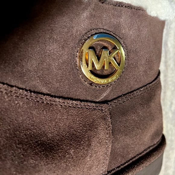 Michael Kors MK ankle boots w/ genuine sheep fur lining - Picture 11 of 14